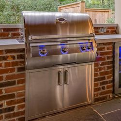 Fire Magic Echelon E660i Built-In Gas Grill with Analog Thermometer - 30"