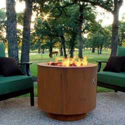Modern Steel Beno Fia Round Corten Steel Propane Fire Pit - 30"