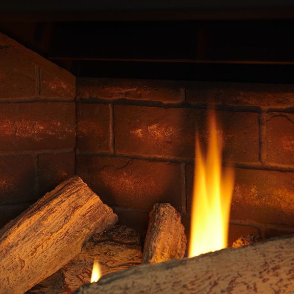 Majestic Quartz Direct Vent Gas Fireplace - 32"